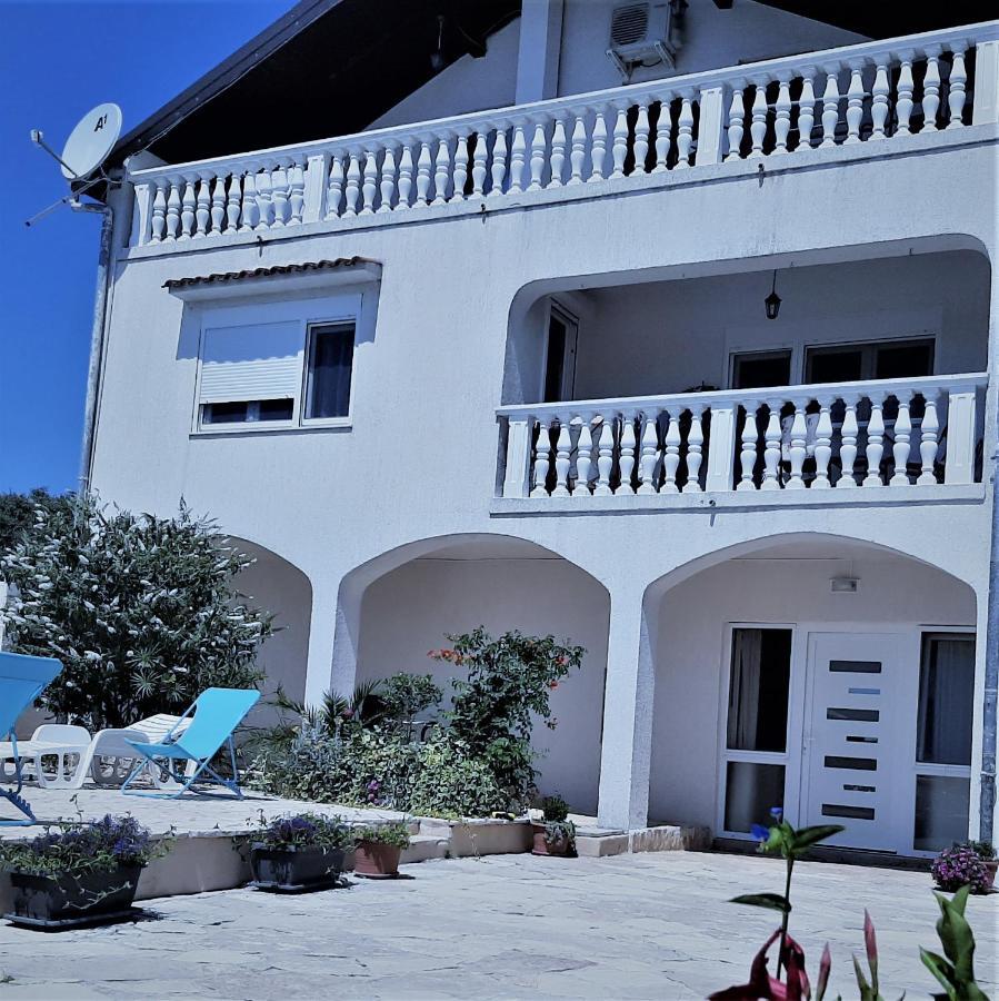 Apartments"Nika" With Private Pool Galovac (Zadar) Exterior foto